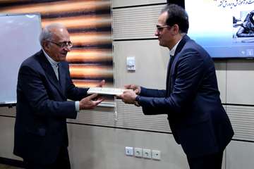 ویژه برنامه بزرگداشت هفته پژوهش